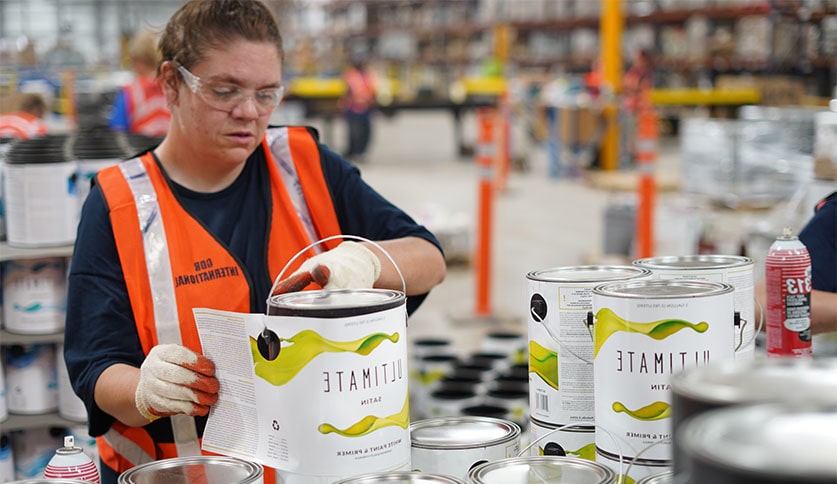 FACTORY PACKED SPRAY PAINT