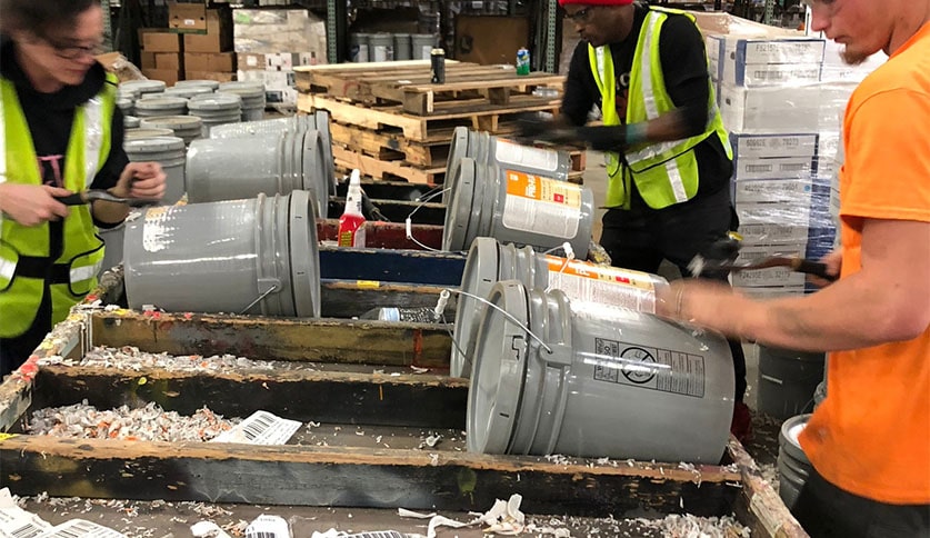 FACTORY PACKED SPRAY PAINT